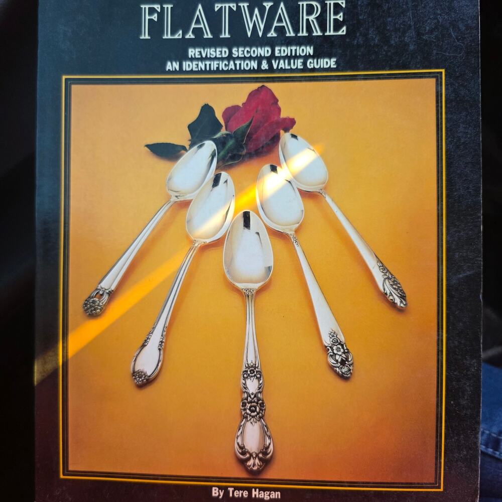 Silverplated Flatware Identification & Value Guide
Revised 2nd Edition 1984